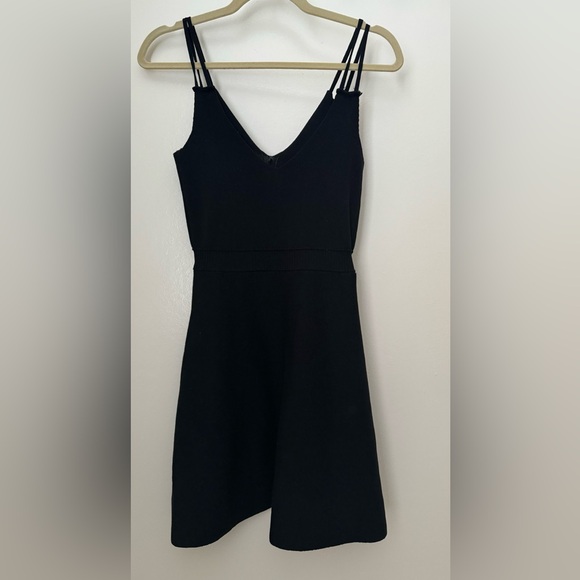 Dress black elastic - Picture 2 of 3